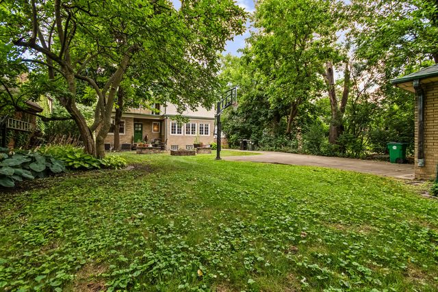 525 Wisner Street, Park Ridge, IL 60068