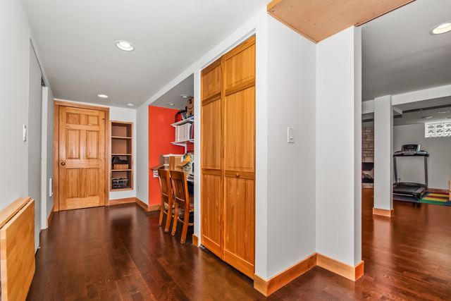 525 Wisner Street, Park Ridge, IL 60068