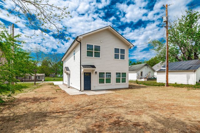 103 Portland Blvd, Portland, TN 37148