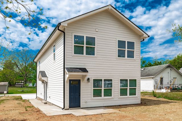 103 Portland Blvd, Portland, TN 37148