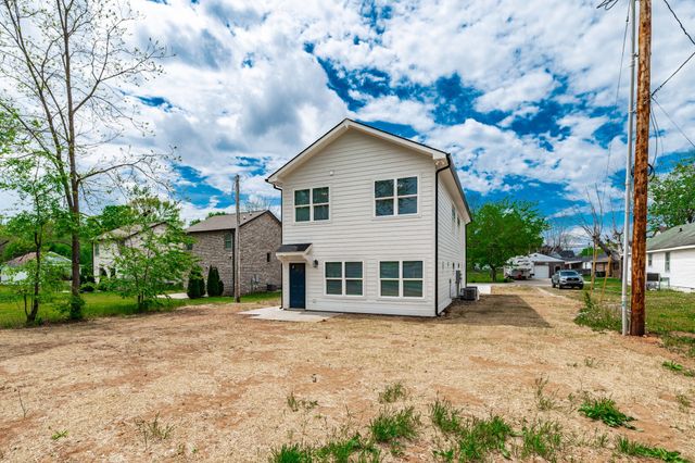 103 Portland Blvd, Portland, TN 37148