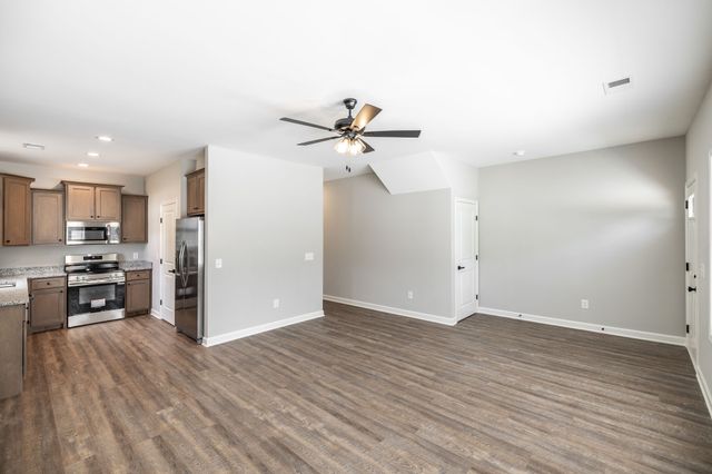 103 Portland Blvd, Portland, TN 37148