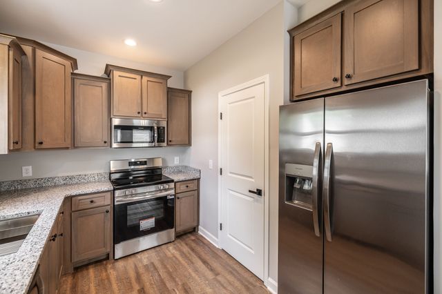 103 Portland Blvd, Portland, TN 37148
