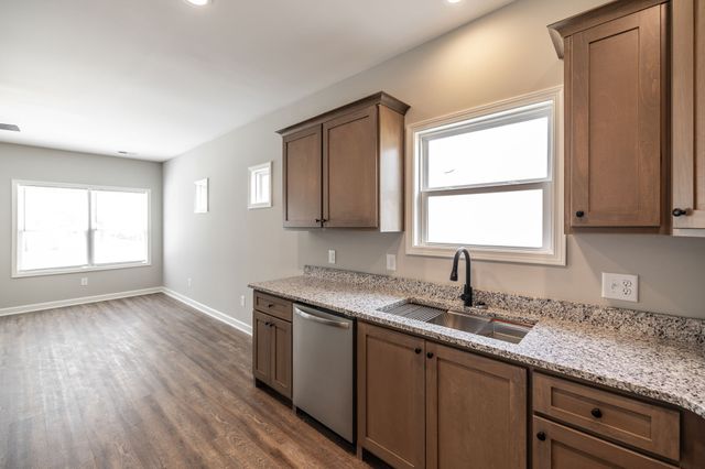 103 Portland Blvd, Portland, TN 37148