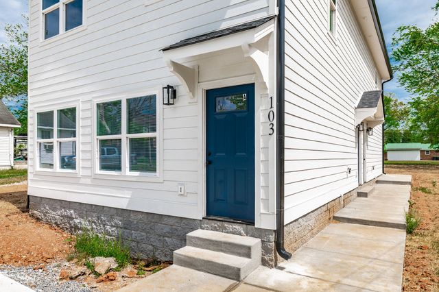103 Portland Blvd, Portland, TN 37148