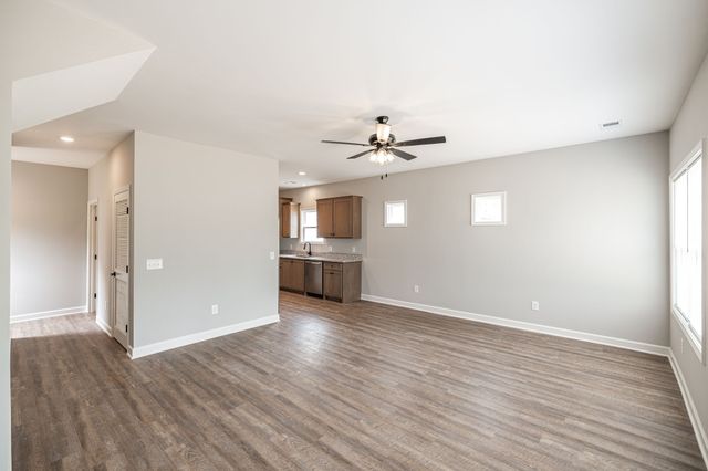 103 Portland Blvd, Portland, TN 37148