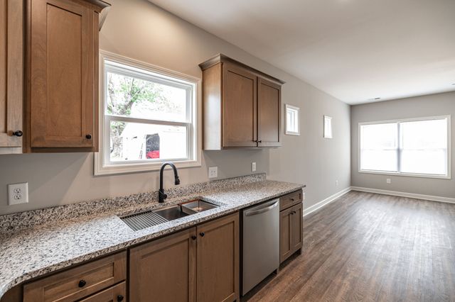 103 Portland Blvd, Portland, TN 37148