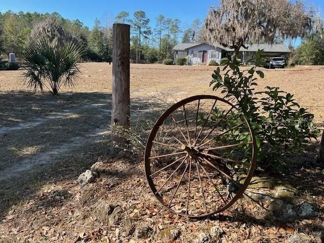 7880 NE 15 STREET, Trenton, FL 32693