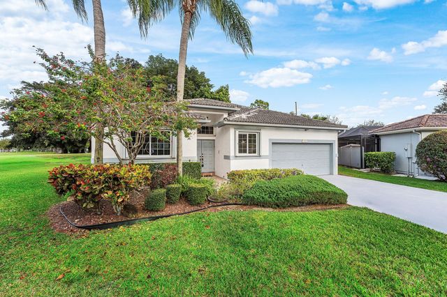 7707 NW 79th Street, Tamarac, FL 33321