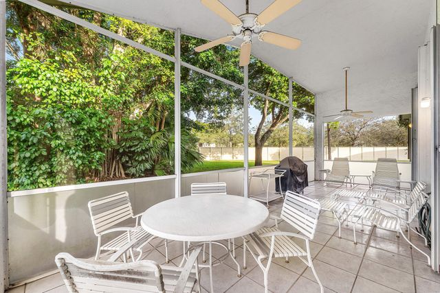 7707 NW 79th Street, Tamarac, FL 33321