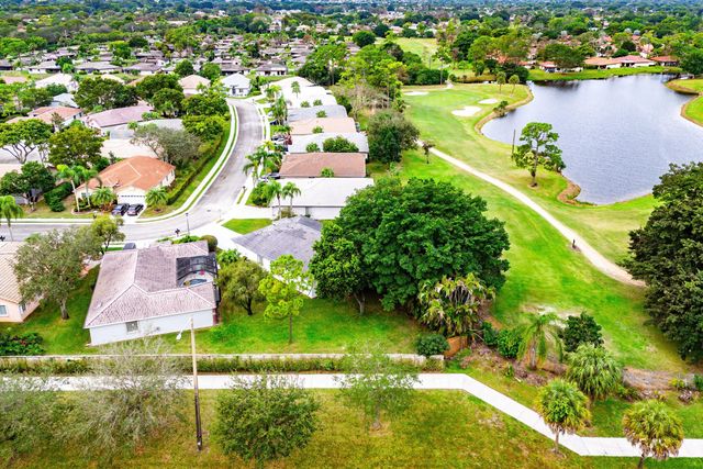 7707 NW 79th Street, Tamarac, FL 33321