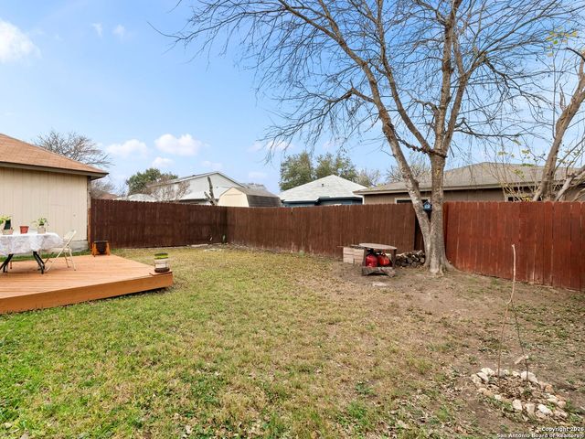 6831 Celes Meadow, Converse, TX 78109