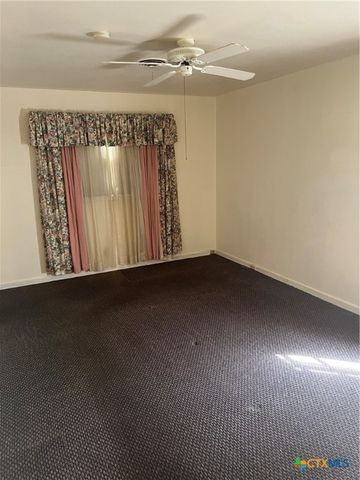 206 W Young, Temple, TX 76501