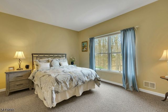 5 ADAMS COURT, Bridgewater Twp., NJ 08836