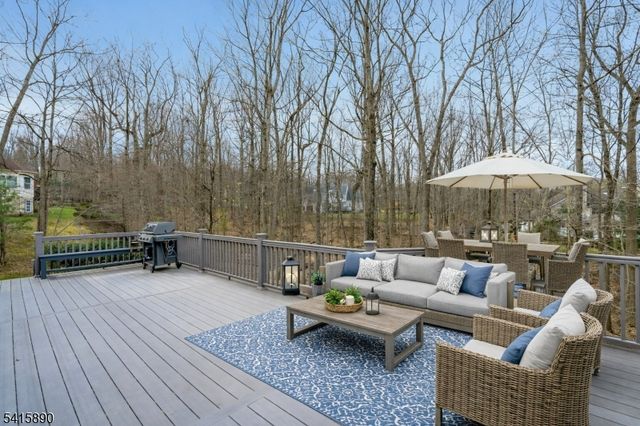 5 ADAMS COURT, Bridgewater Twp., NJ 08836