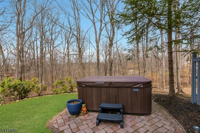 5 ADAMS COURT, Bridgewater Twp., NJ 08836