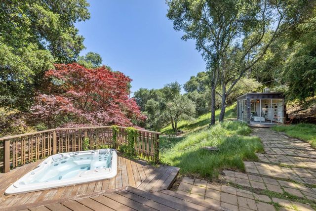 19 Preston Road, Woodside, CA 94062