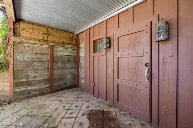 19 Preston Road, Woodside, CA 94062