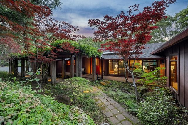 19 Preston Road, Woodside, CA 94062