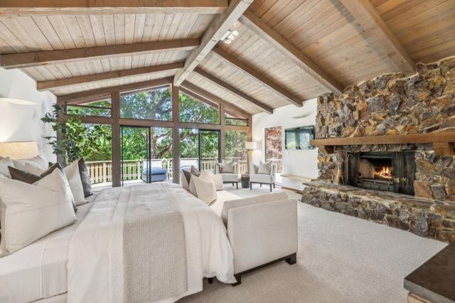 19 Preston Road, Woodside, CA 94062