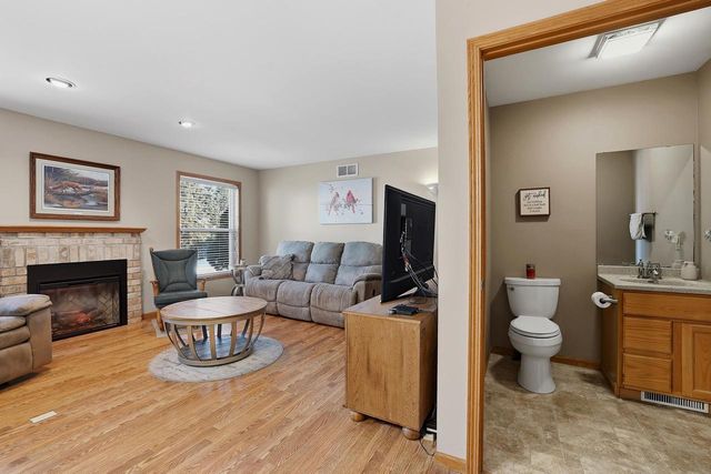 262 WHITE OAK AVENUE, Plover, WI 54467