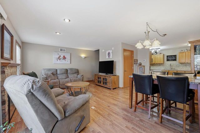 262 WHITE OAK AVENUE, Plover, WI 54467