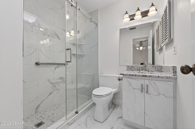 2300 Brian Avenue, South Daytona, FL 32119