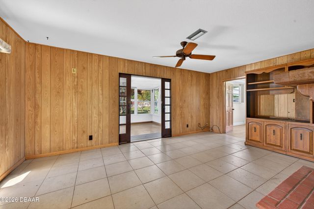 2300 Brian Avenue, South Daytona, FL 32119