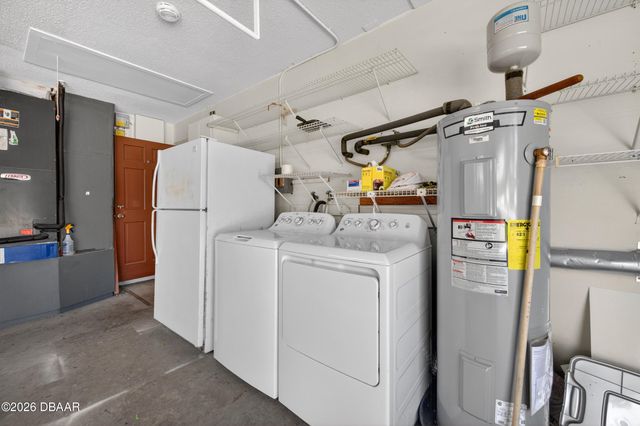 2300 Brian Avenue, South Daytona, FL 32119