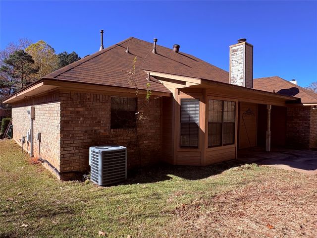 3816 Shadow Bend Drive, Haughton, LA 71037