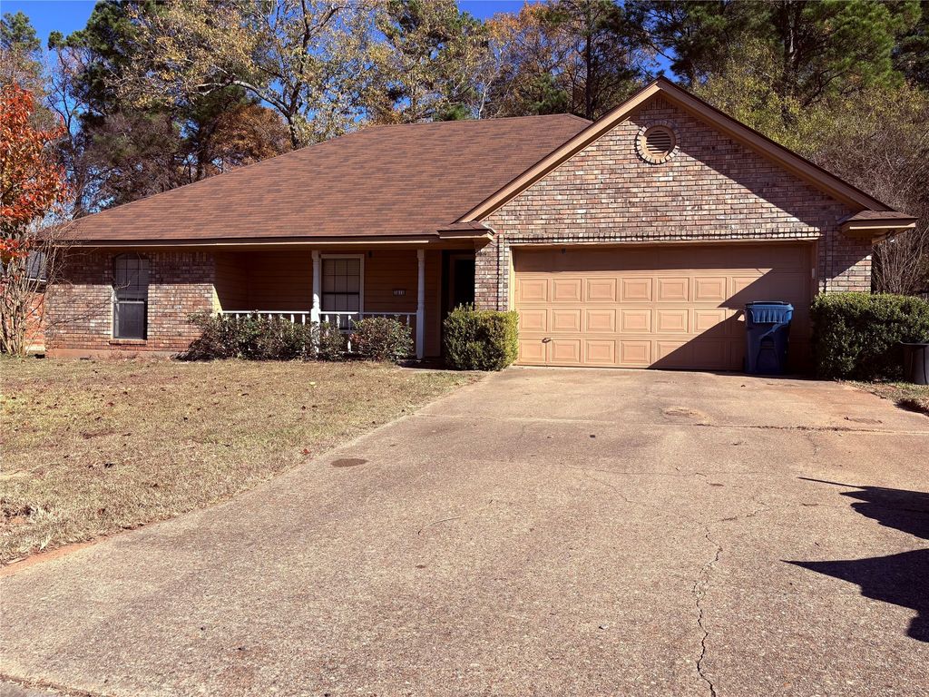 3816 Shadow Bend Drive, Haughton, LA 71037