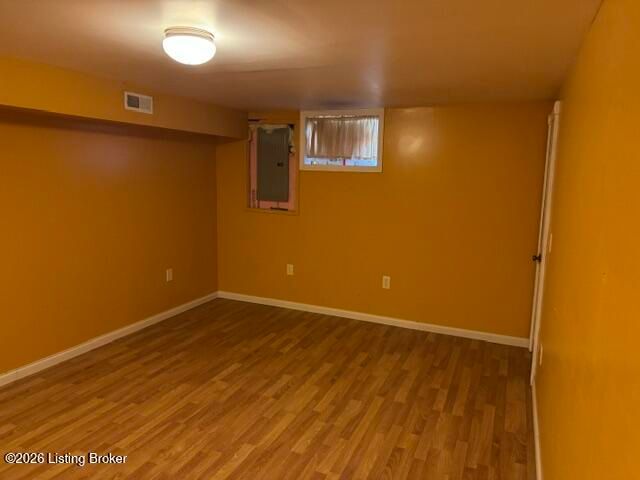 4609 Glen Rose Rd, Louisville, KY 40229