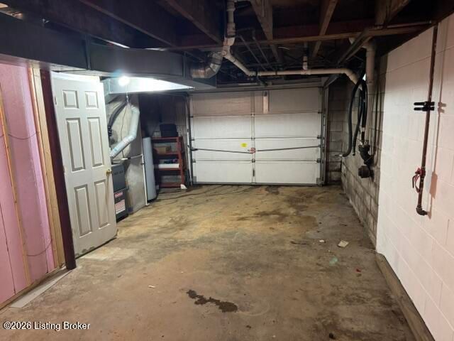 4609 Glen Rose Rd, Louisville, KY 40229
