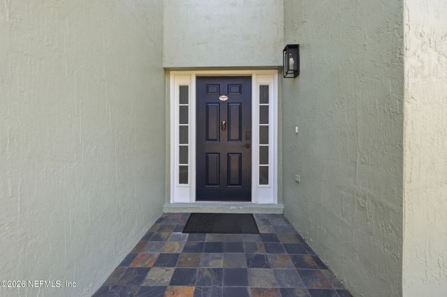 8912 SHINDLER CROSSING Drive, Jacksonville, FL 32222