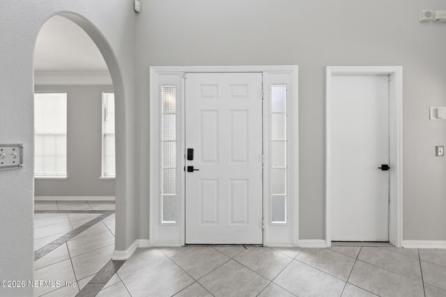 8912 SHINDLER CROSSING Drive, Jacksonville, FL 32222
