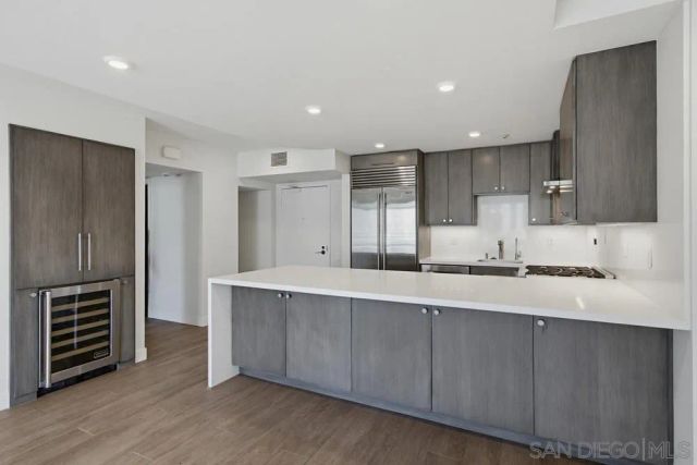 500 W Harbor 905, San Diego, CA 92101