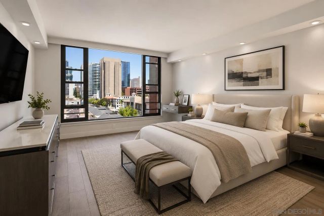 500 W Harbor 905, San Diego, CA 92101
