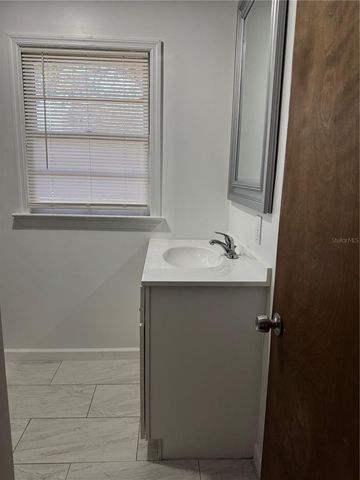 2076 S GRANDVIEW AVENUE, Sanford, FL 32771