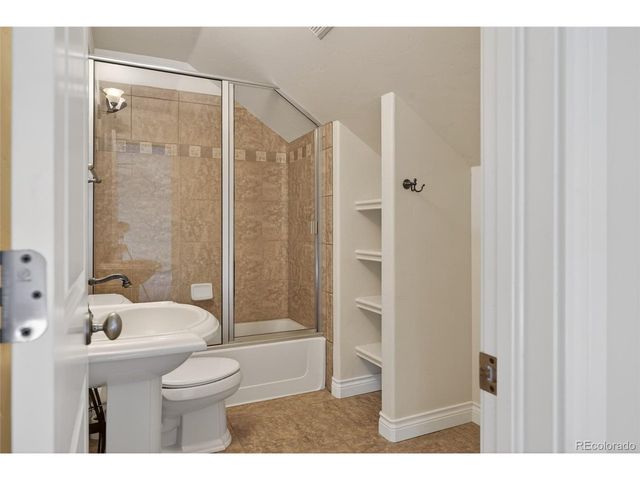 575 Howling Cir, Elizabeth, CO 80107