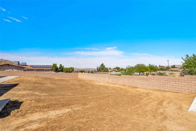8469 Deer, Yucca Valley, CA 92284