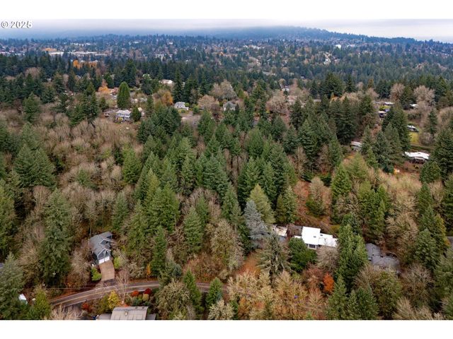 Sw LANCASTER Rd, Portland, OR 97219