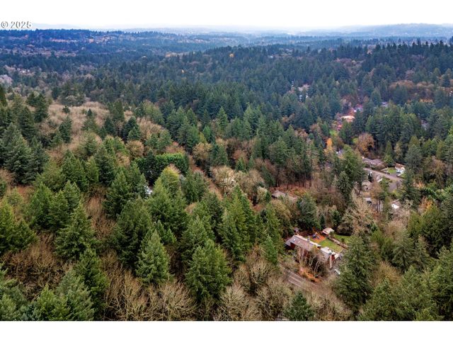 Sw LANCASTER Rd, Portland, OR 97219