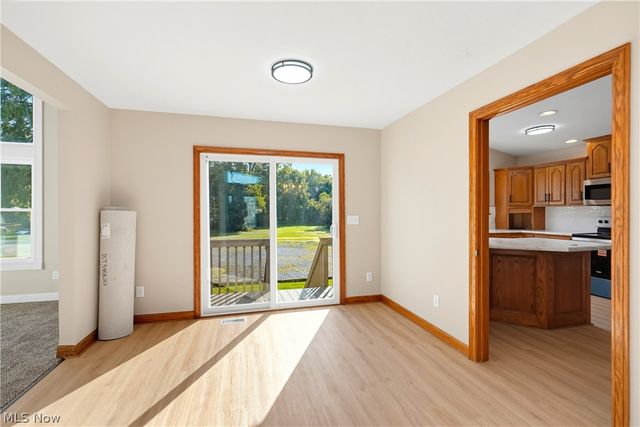11316 Cleveland Avenue NW, Uniontown, OH 44685