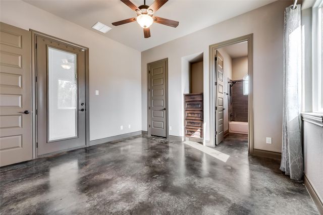 19129 Camelot Woods CV, Lago Vista, TX 78645