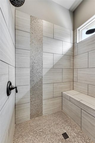 19129 Camelot Woods CV, Lago Vista, TX 78645