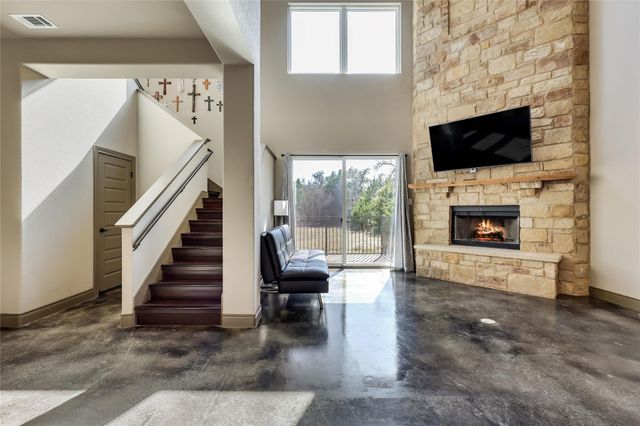 19129 Camelot Woods CV, Lago Vista, TX 78645