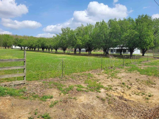 123 Deer Valley Dr., Searcy, AR 72143