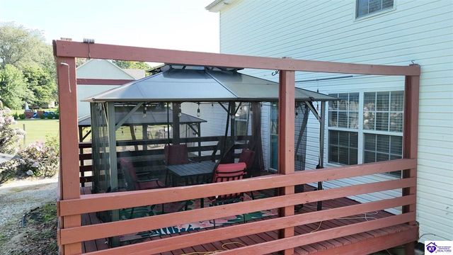 31 Jockey Court, Elizabethtown, KY 42701