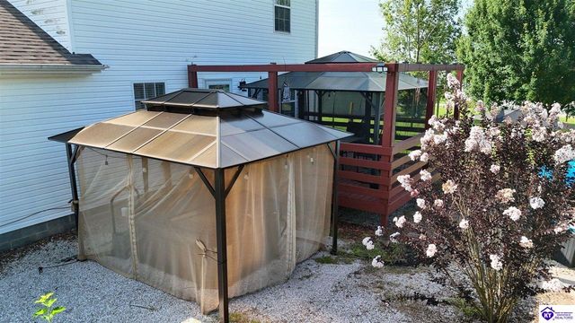 31 Jockey Court, Elizabethtown, KY 42701