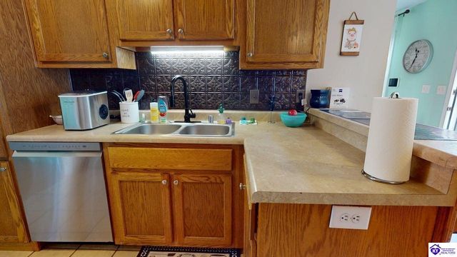 31 Jockey Court, Elizabethtown, KY 42701